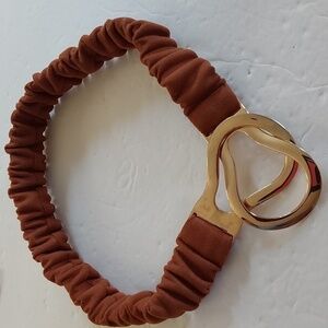 Women's Rust Brown Stretchy SLINKY Suede Belt W/ Gold Clasps Gorg! Sz.M/L